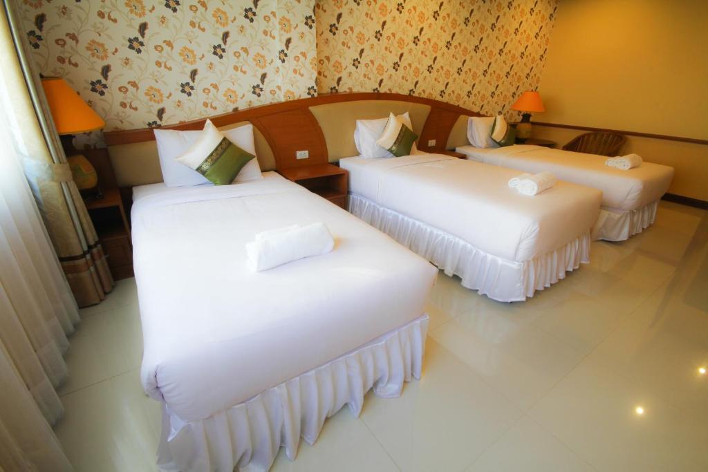 Phoothawee House Hotel เชียงใหม่ ภายนอก รูปภาพ