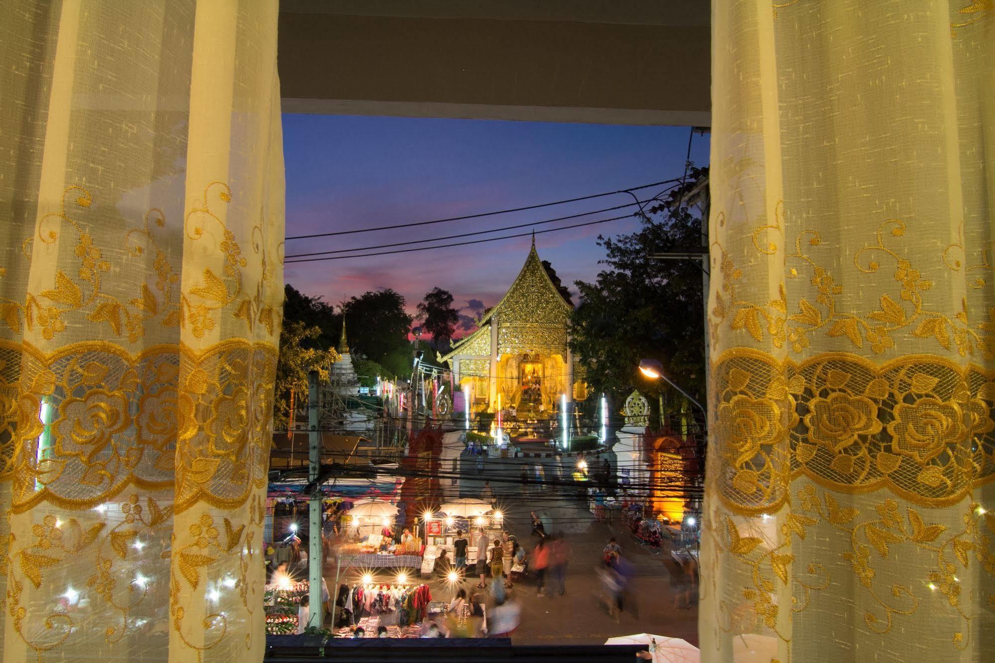 Phoothawee House Hotel เชียงใหม่ ภายนอก รูปภาพ